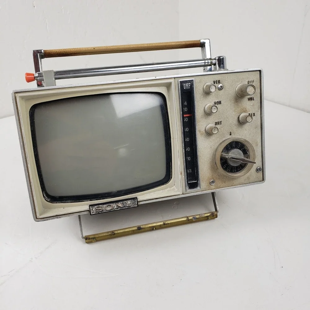 Vintage Sony 5-305UW Transistor Portable TV UHF VHF Silver Television Untested